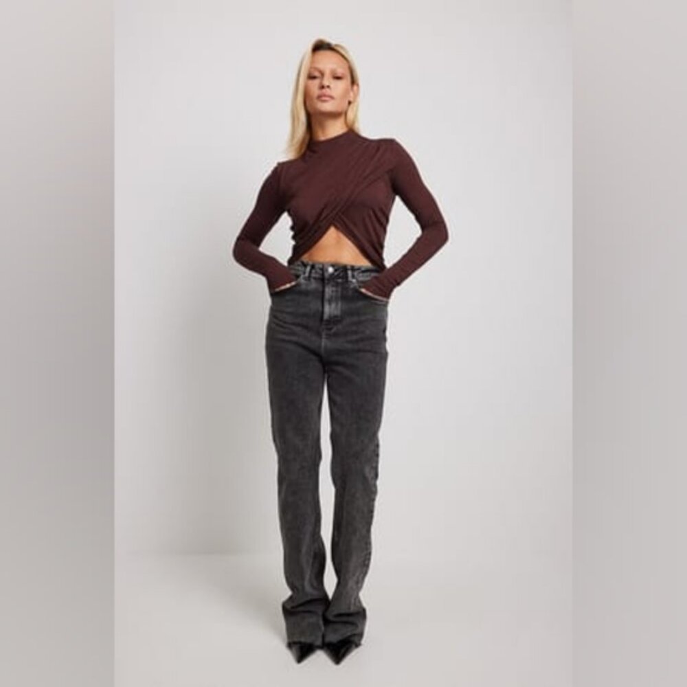 Revolve NA-KD Cropped Pleated Draped Jersey Top M